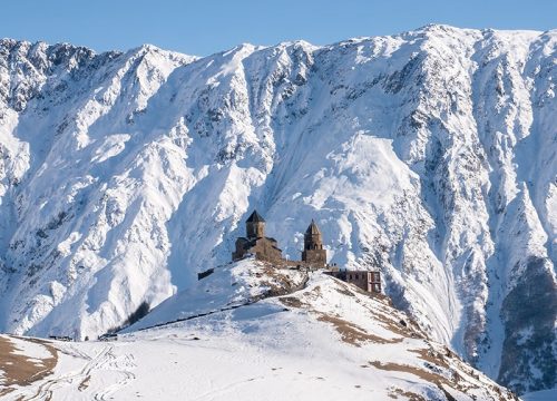 gergeti trinity church in kazbegi georgia